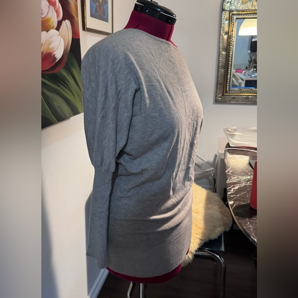 Bat-wing long sweater - Picture 2 of 3